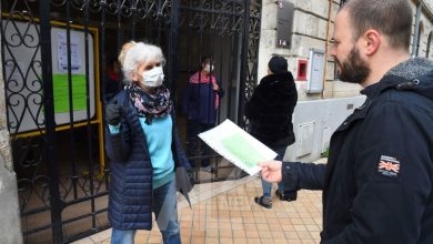 Un dispositif compliqué, alors que les cas se multiplient entraînant la fermeture de milliers de classes