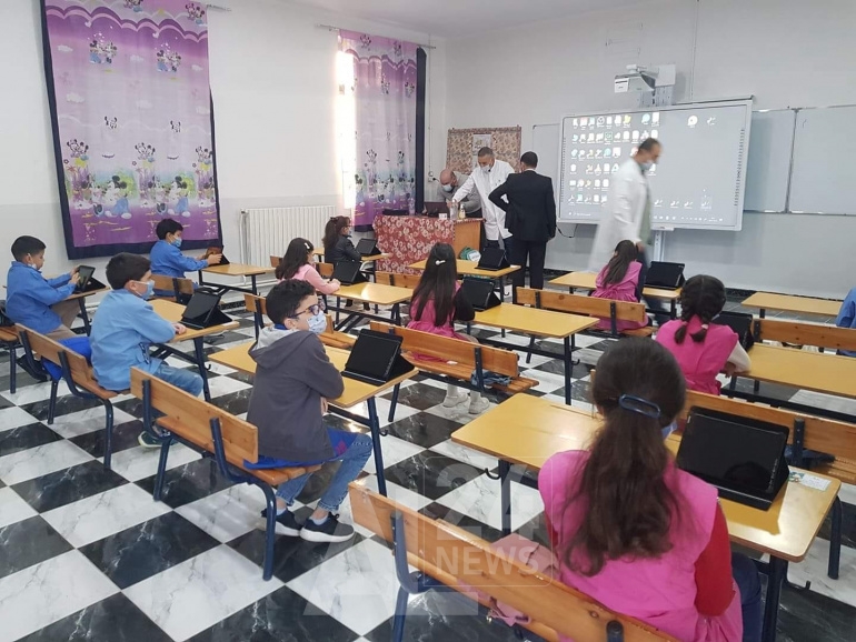 الألواح الالكترونية ولواحقها رصد لها اعتماد مالي من ميزانية الدولة