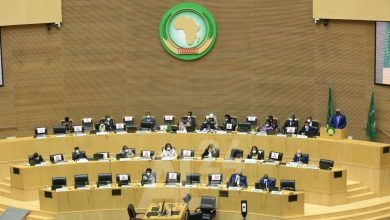 il est également prévu de débattre autour des changements non constitutionnels opérés par des militaires notamment au Tchad, au Mali, au Soudan, en Guinée et récemment au Burkina Faso.