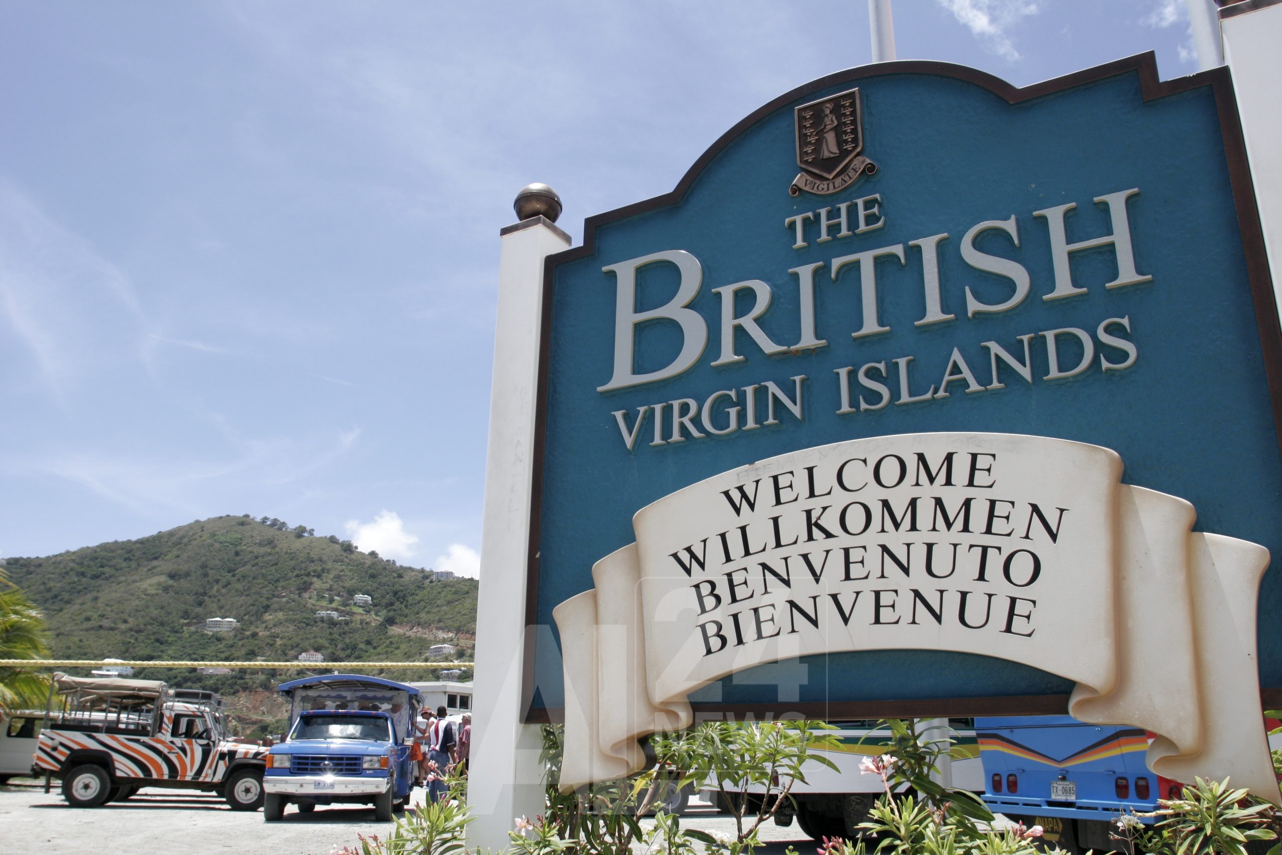 لندن تنوي إعادة حكمها المباشر للجزر العذراء بعد توقيف رئيس حكومتها