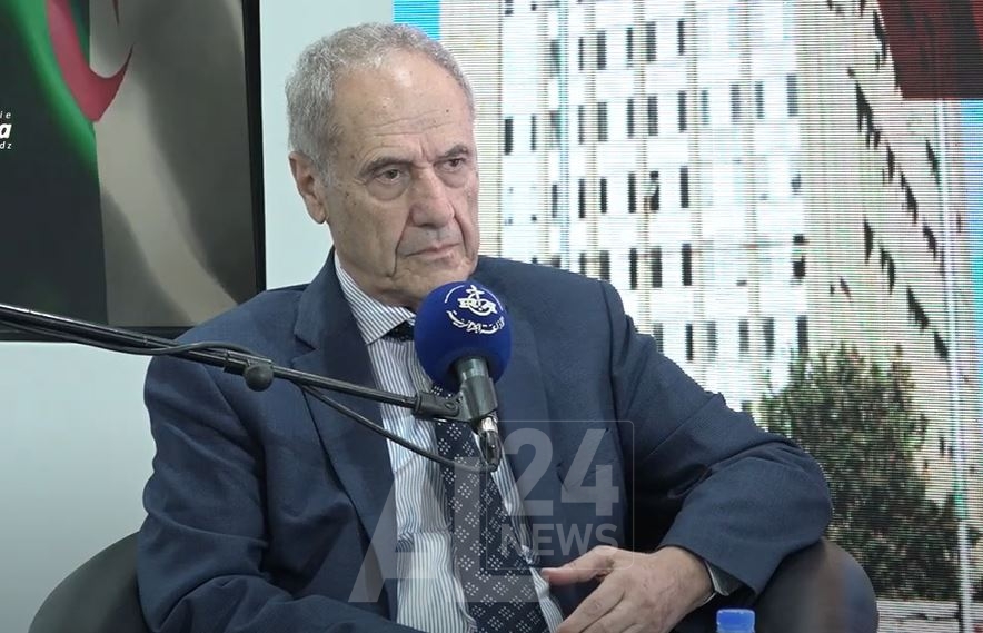 أستاذ العلاقات الدولية بجامعة جورج تاون الأمريكية إدموند غريب