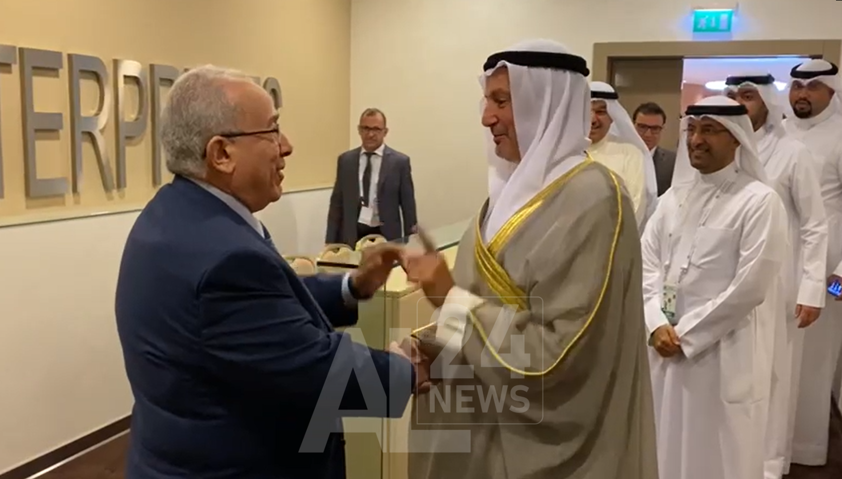 وزير خارجية الكويت الشيخ سالم عبد الله الجابر الصباح