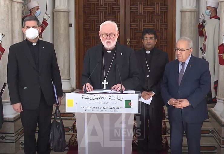 رئيس الأساقفة بول ريتشارد غالاغر، الكاتب المكلف بالعلاقات مع الدول والمنظمات الدولية بحاضرة الفاتيكان