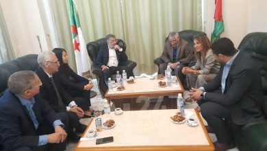 استقبال سفير الصحراء الغربية بالجزائر عبد القادر الطالب عمر لوفد الجالية الجزائرية بفرنسا