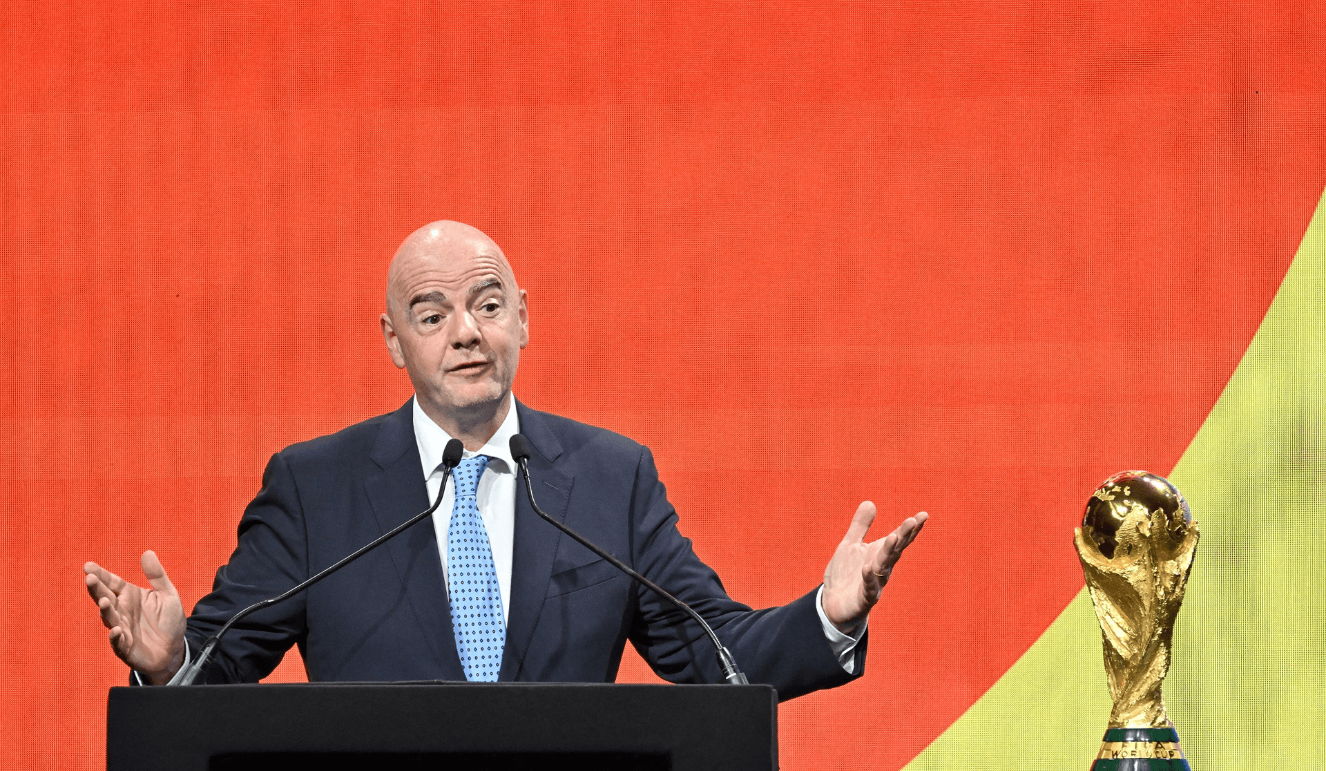 رئيس الاتحاد الدولي لكرة القدم (فيفا)، جياني إنفانتينو