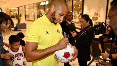 لاعب الغرافة القطري الدولي الجزائري ياسين براهيمي