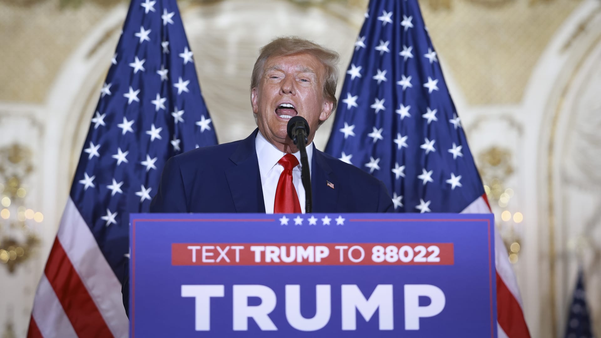 ترامب يعقد أول تجمع انتخابي منذ محاولة اغتياله