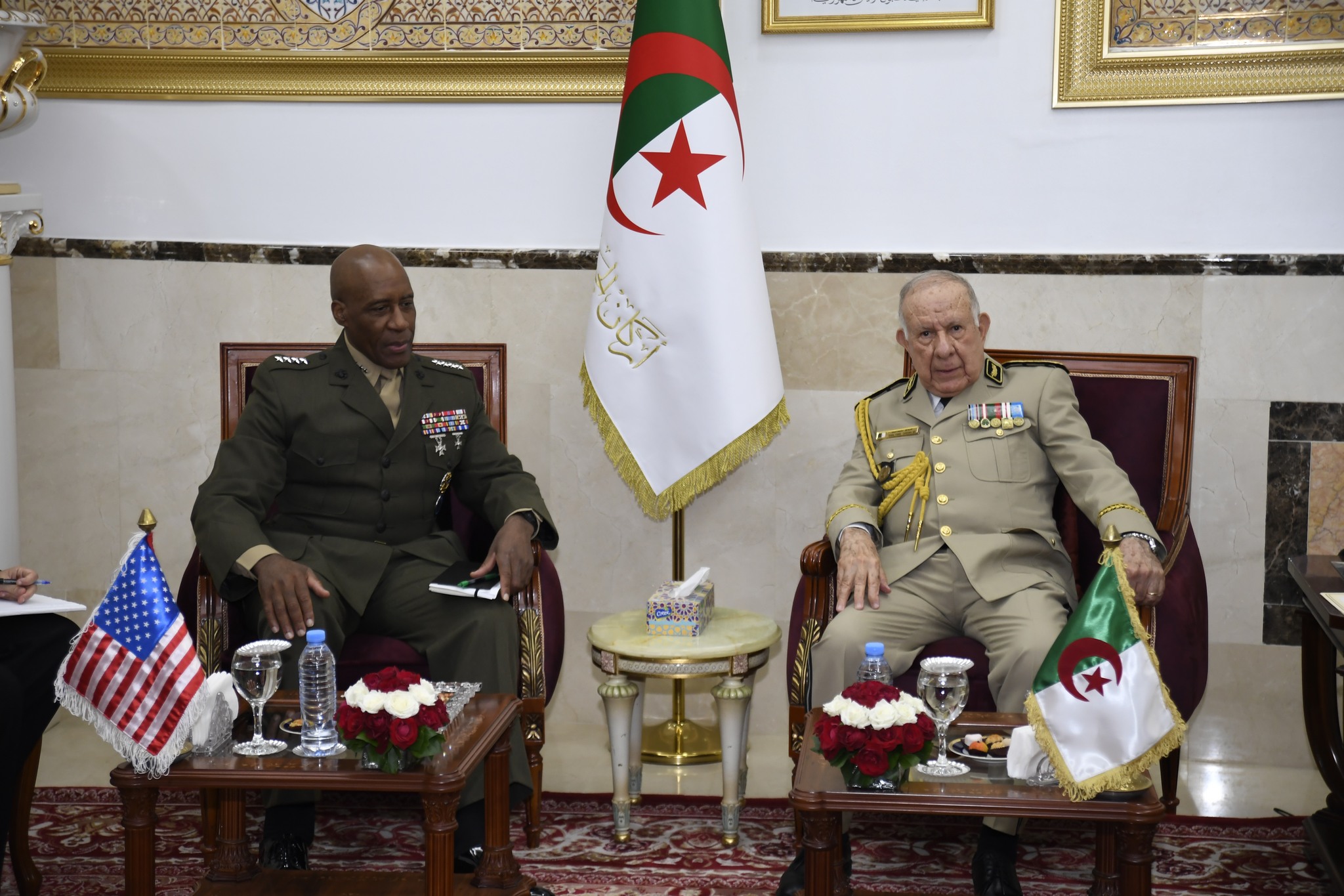 رئيس أركان الجيش الجزائري يستقبل قائد أفريكوم