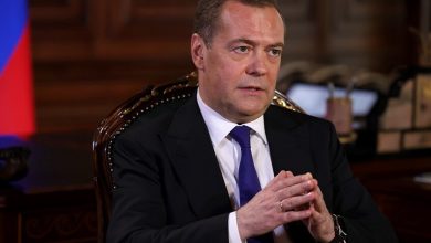 دميتري مدفيديف