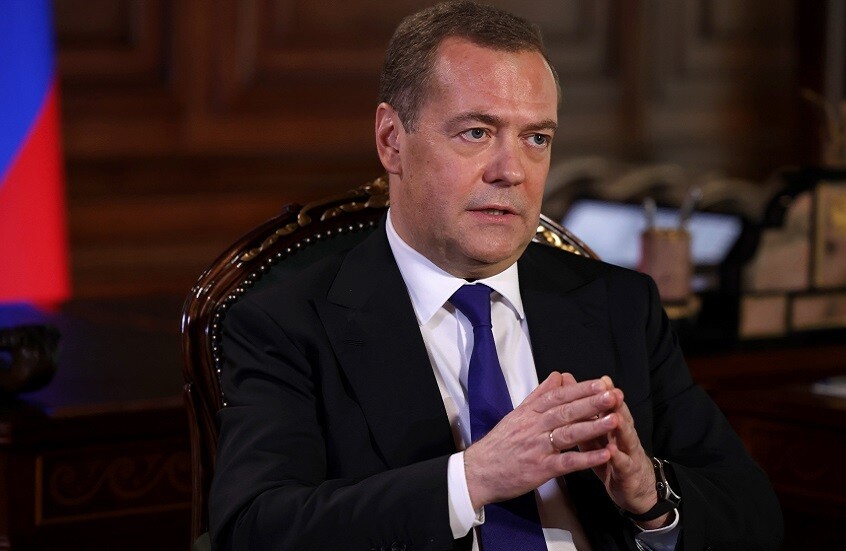 دميتري مدفيديف