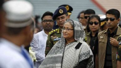 رئيس وزراء بنغلاديش تغادر