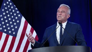 روبرت كينيدي جونيور ينسحب من سباق الرئاسيات الأمريكية