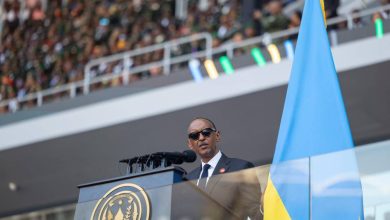 كاغامي يؤدي اليمين الدستورية