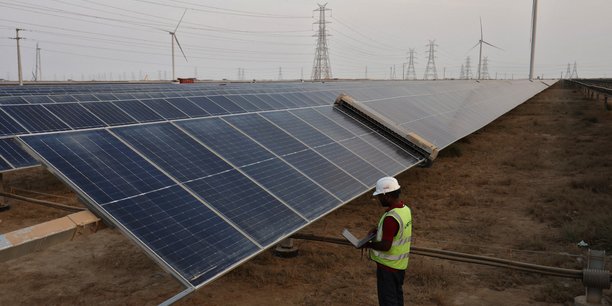 Australie : projet de construction de la "plus grande" centrale solaire au monde