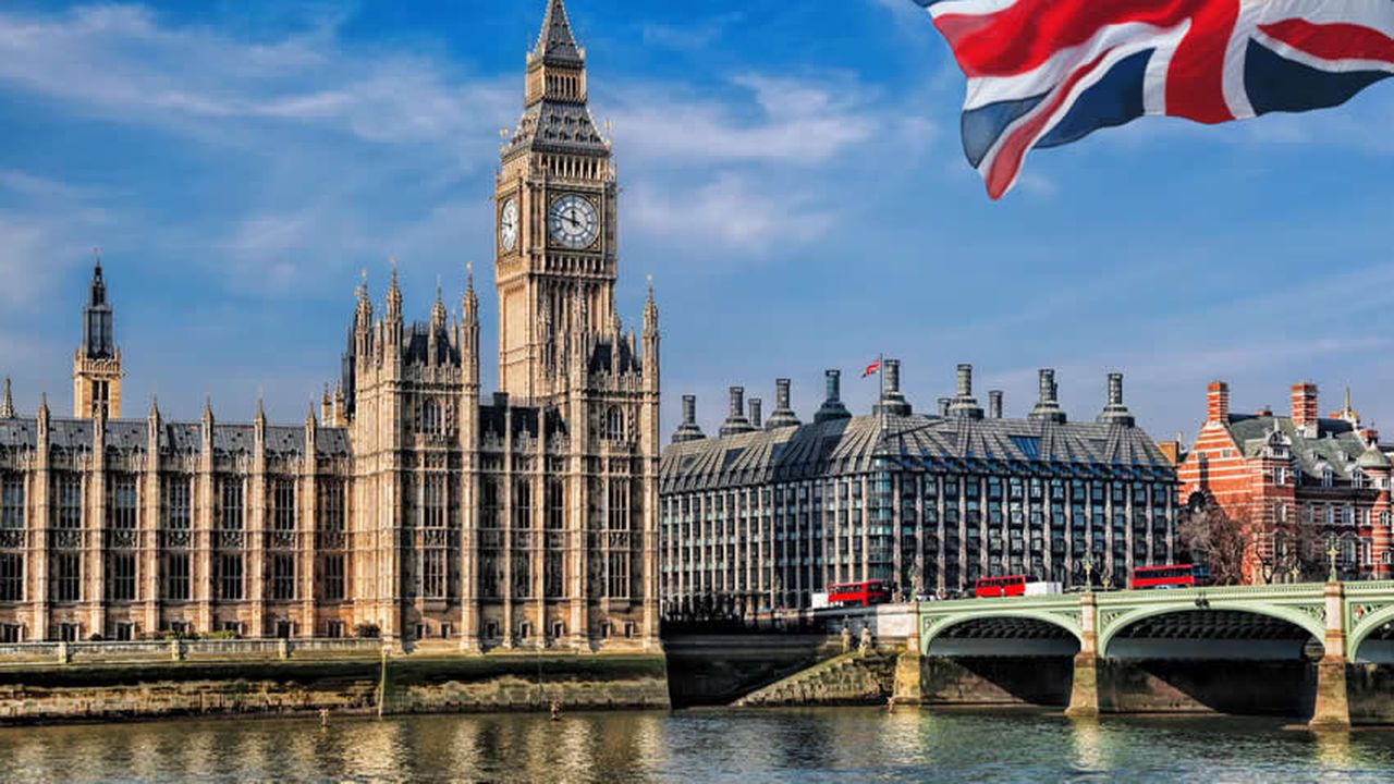 Royaume-Uni la dette publique a atteint 100% du PIB en août