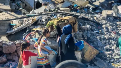 من آثار الدمار الذي خلفه العدوان الصهيوني على قطاع غزة