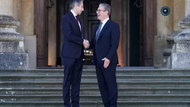 بريطانيا وأيرلندا تتفقان على تجاوز الخلافات