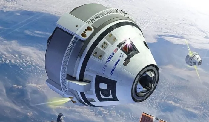 ستارلاينر تعود إلى الأرض