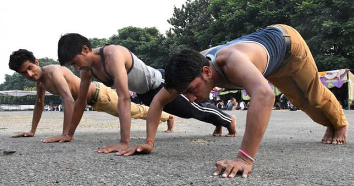 inde candidats concours douane