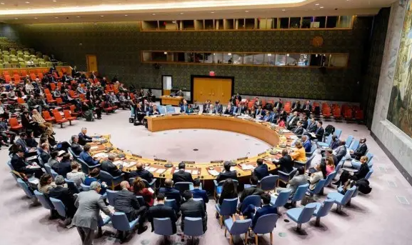 l'Algérie appelle à une réunion d'urgence