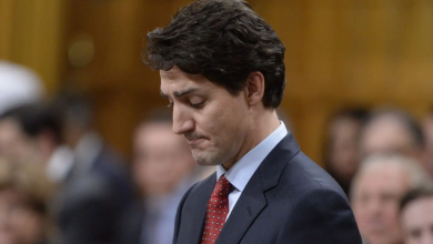le gouvernement Trudeau survit à une motion de censure