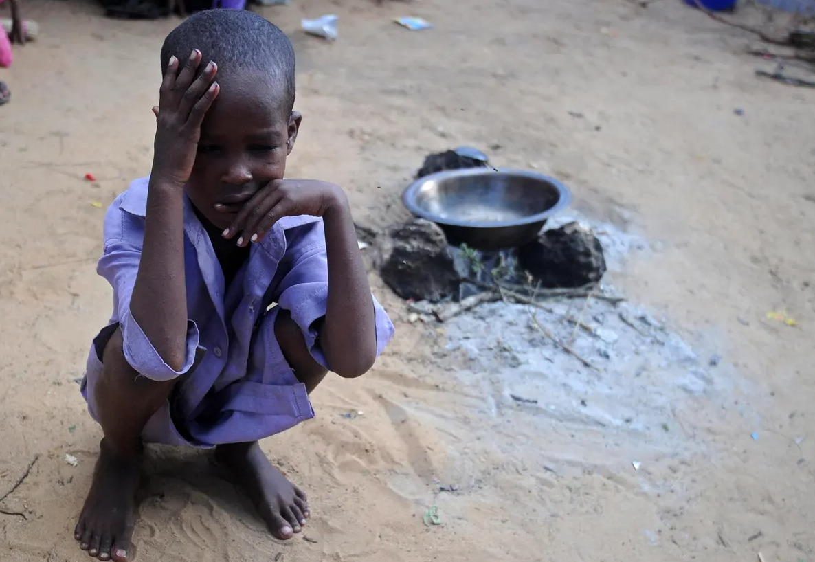 les Somaliens risquent de sombrer davantage dans la faim, prévient l'ONU