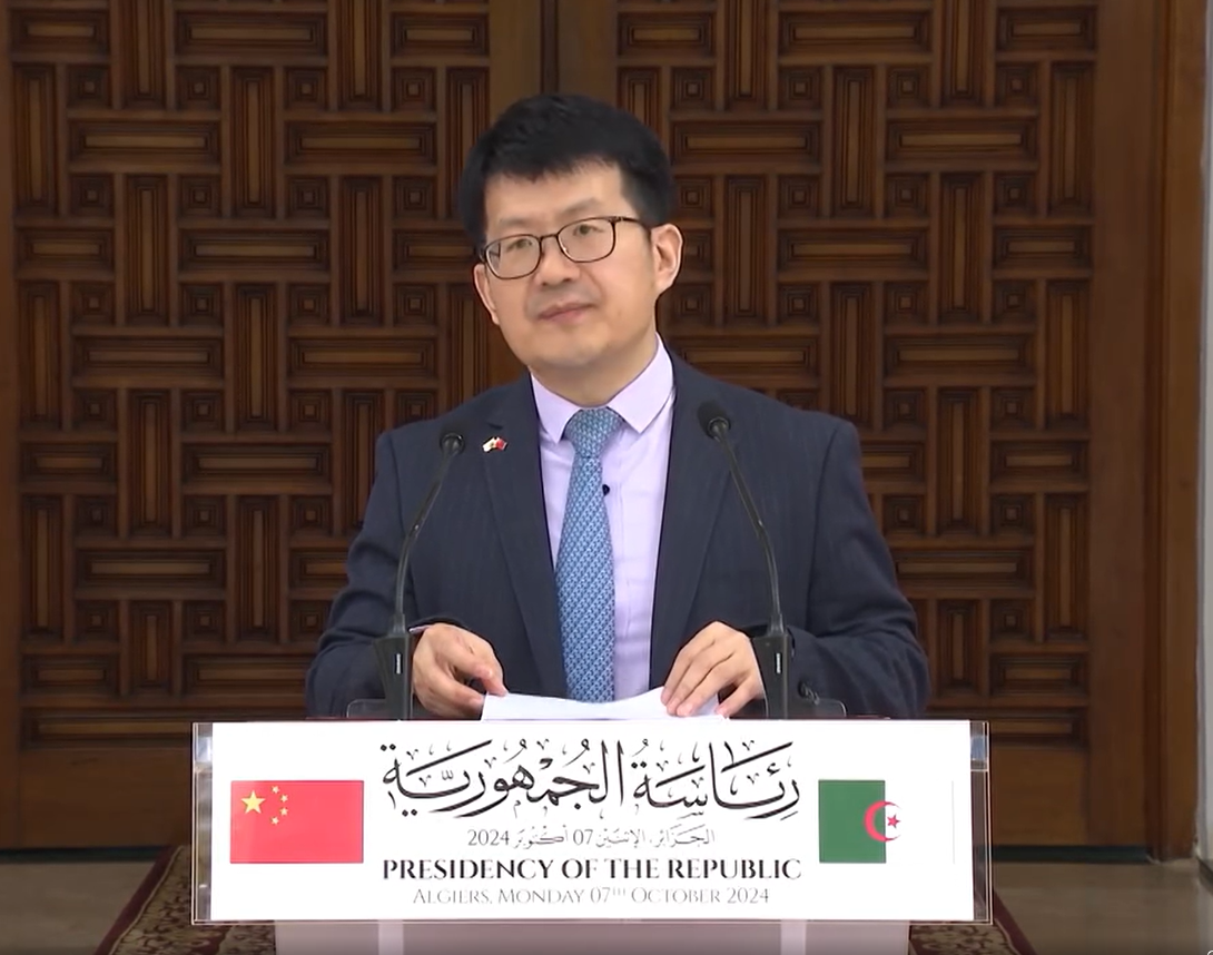 السفير الصيني بالجزائر لي جيان