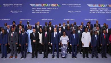 وزير الخارجية الجزائري أحمد عطاف خلال مشاركته في منتدى الشراكة الإفريقية - الروسية