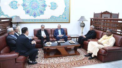 وفد عن مجلس الشورى الإيراني في زيارة إلى الجزائر