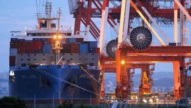 صادرات اليابان تحقق نموًّا مفاجئًا في أكتوبر رغم التحديات العالمية