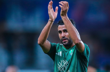 رياض محرز ضمن التشكيلة المثالية لدوري أبطال آسيا للنخبة