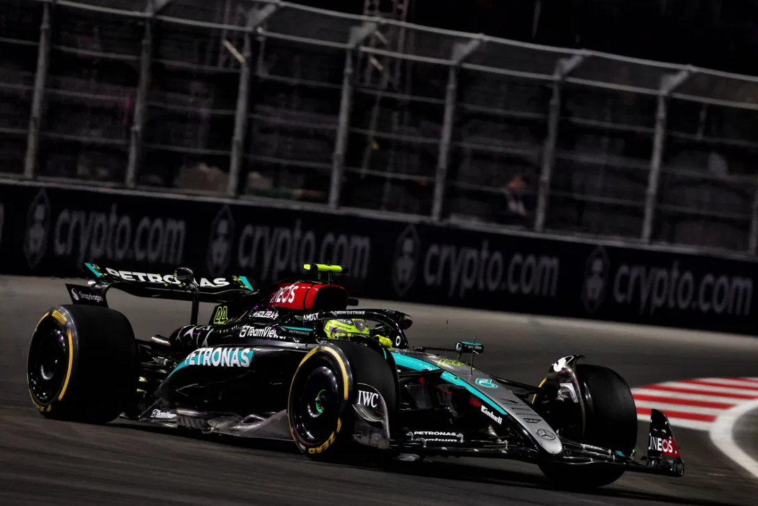 Hamilton Tops Free Practice 1 at Las Vegas Grand Prix