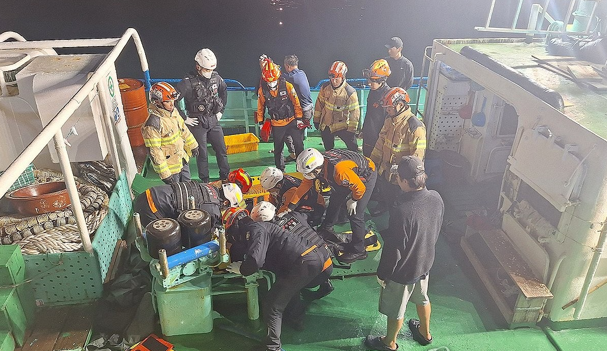 Corée du Sud : mort de deux pêcheurs et 12 portés disparus dans un naufrage