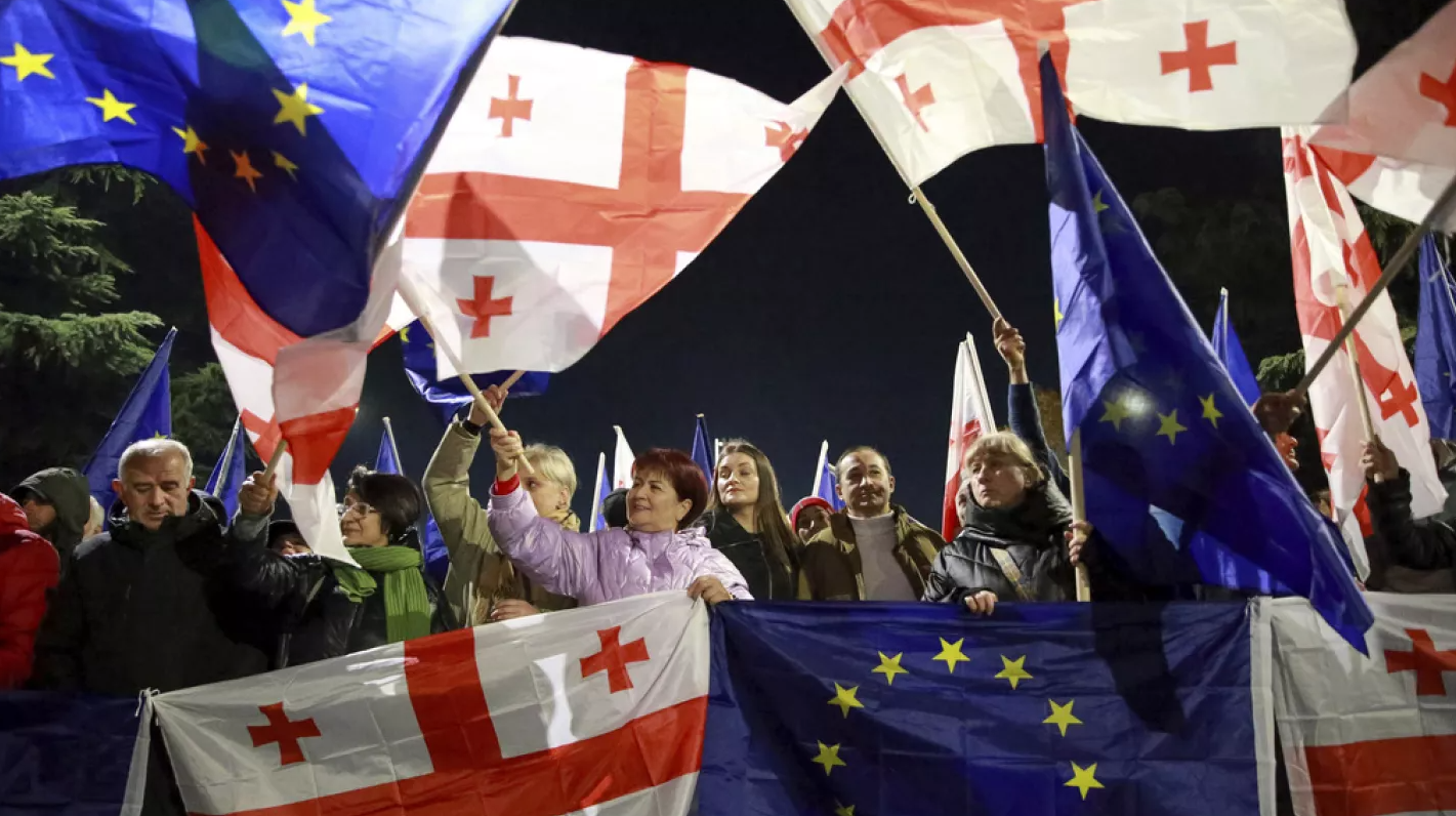 Le gouvernement géorgien suspend les négociations d'adhésion à l'Union européenne