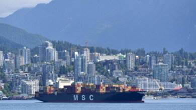 Ottawa force la reprise du travail dans les ports canadiens paralysés par un conflit social