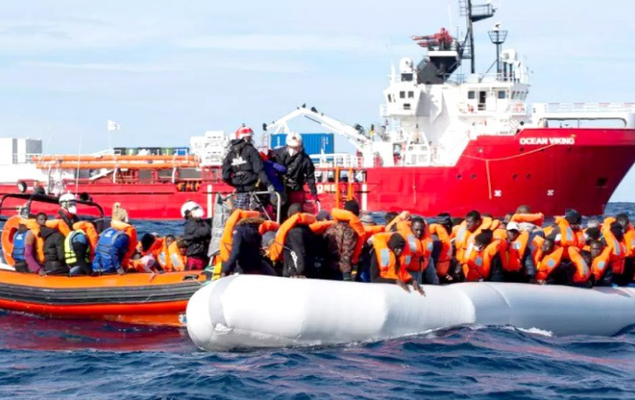 Près de 180 migrants secourus en Méditerranée par le navire ambulance Ocean Viking