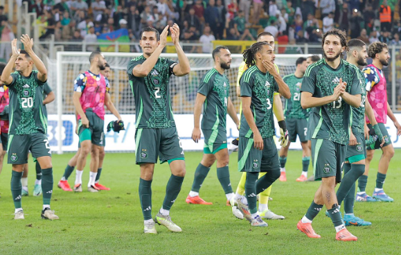 منتخب الجزائر يحافظ على مركزه في تصنيف "الفيفا" الجديد