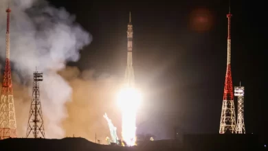 روسيا تطلق 55 قمرا اصطناعيا