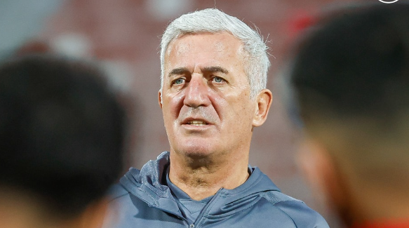 مدرب منتخب الجزائر يشيد بقوة غينيا الاستوائية