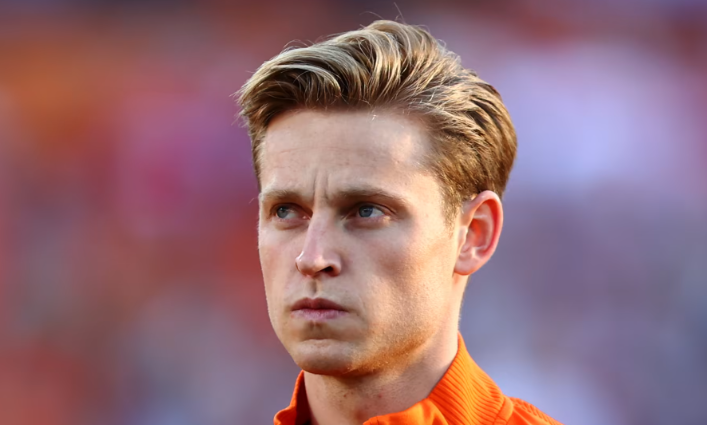 دي يونغ يعود إلى قائمة منتخب هولندا بعد غياب طويل