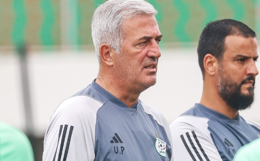 مدرب منتخب الجزائر يشيد بعودة عطّال إلى المنافسة