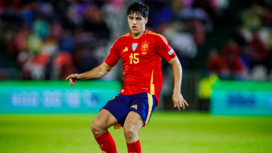 مدافع برشلونة كوبارسي يعود إلى منتخب إسبانيا