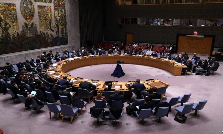 مجلس الأمن يناقش تطورات الوضع في سوريا في جلسة مغلقة