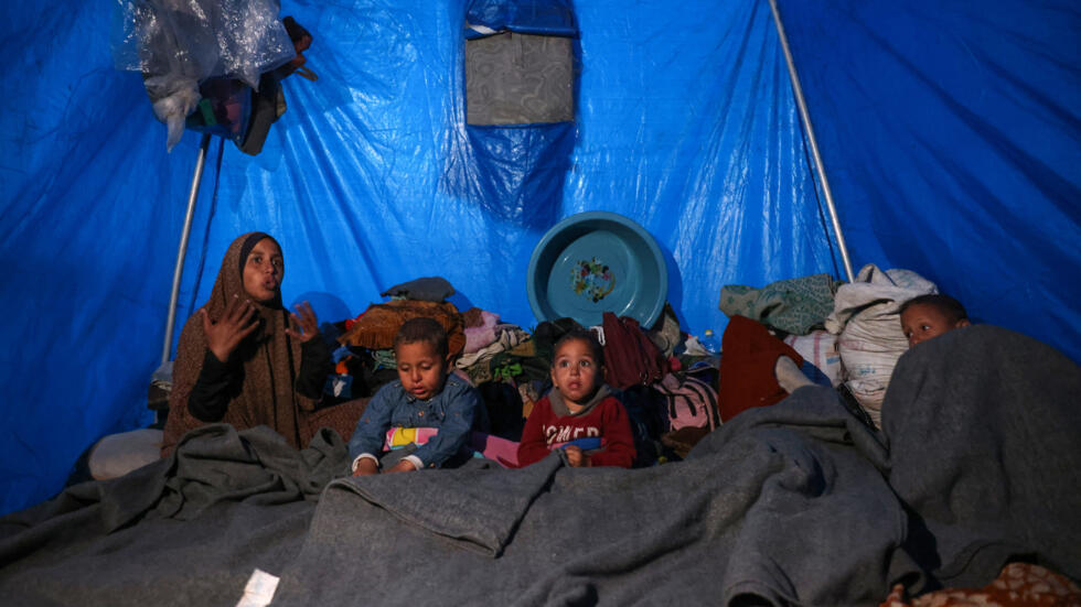 مخيمات النازحين في غزة