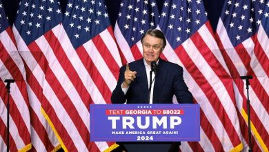 ترامب يرشح سيناتورًا جمهوريًّا سابقًا سفيرًا لأمريكا في الصين