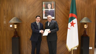 وزير الدولة وزير الخارجية الجزائري أحمد عطاف