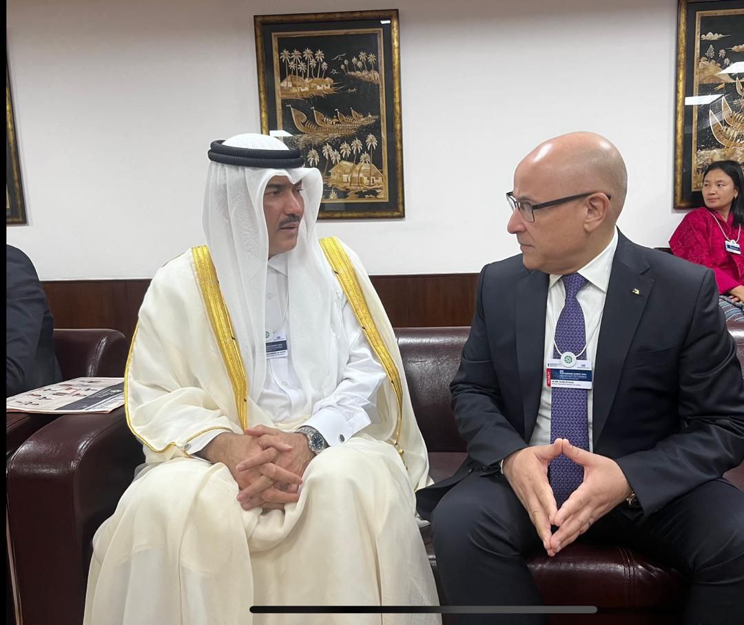 الجزائر وقطر تبحثان تعزيز التعاون الاستثماري وتطوير المبادلات التجارية