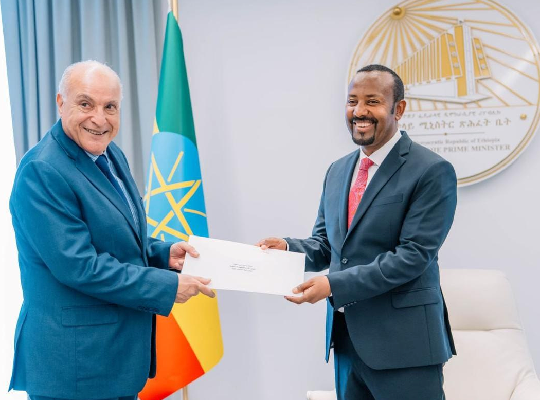 الوزير الأول الإثيوبي يستقبل أحمد عطاف
