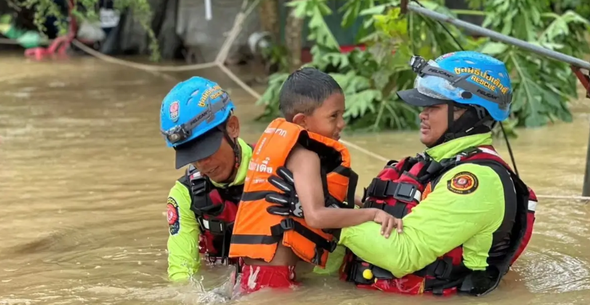 ارتفاع حصيلة ضحايا فيضانات تايلاند إلى 29 قتيلاً