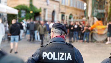 Italie : arrestation de 12 éléments d'une cellule néonazie qui préparait "des actions violentes "